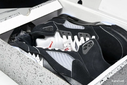 Hyperoad “Black Air Reimagined” Jordan Metallic 5 1001